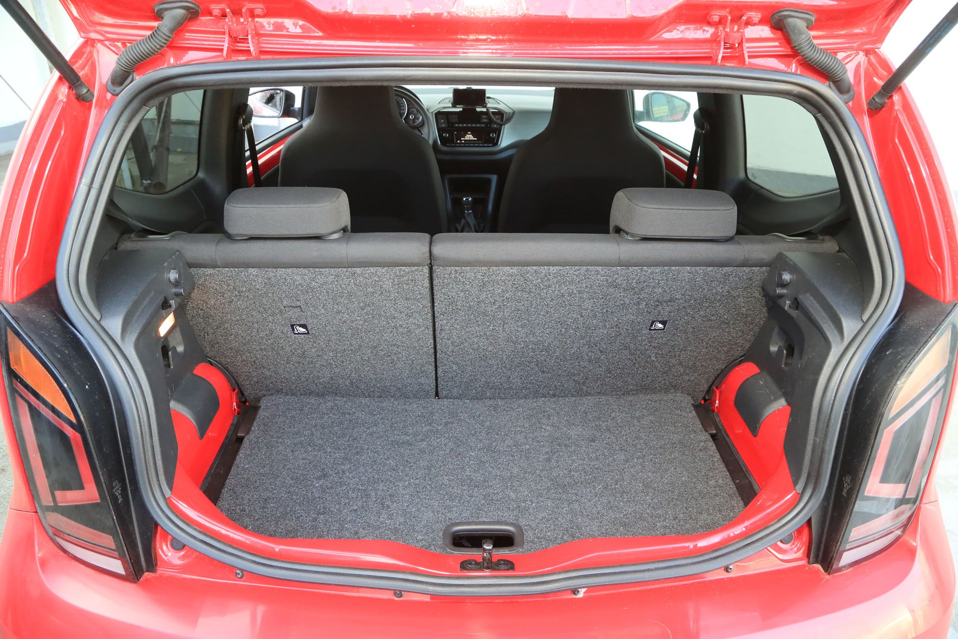 Volkswagen UP! 1.0 TSI - maluch z doładowaniem