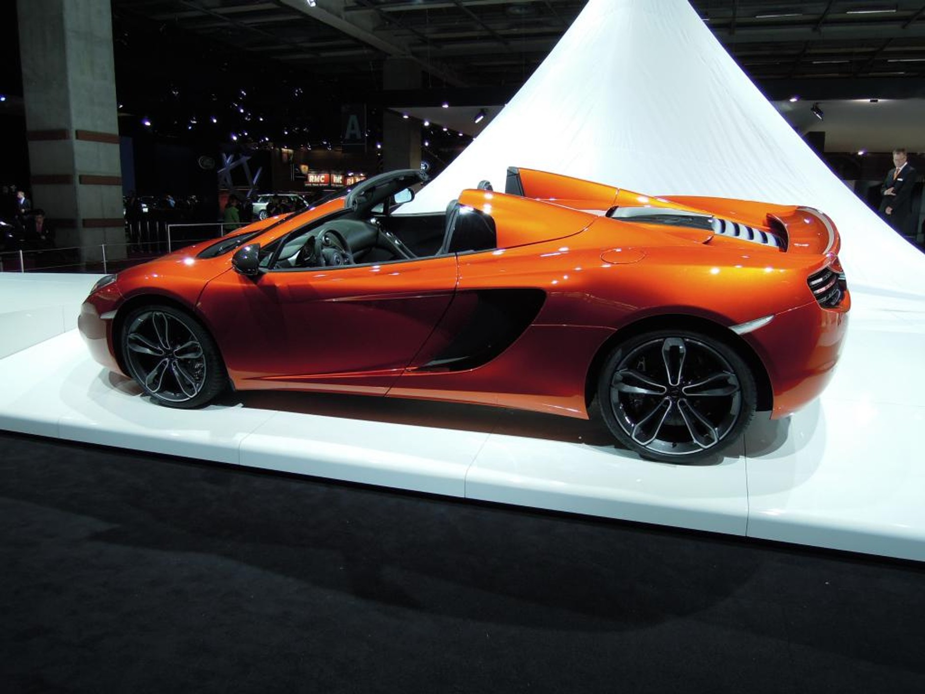 Galeria paryskich nowości