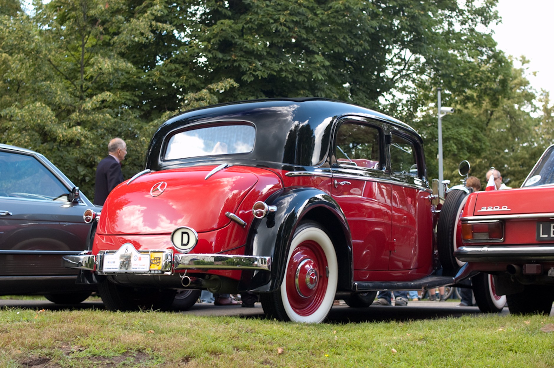 Klasyczne Mercedesy w Wilanowie