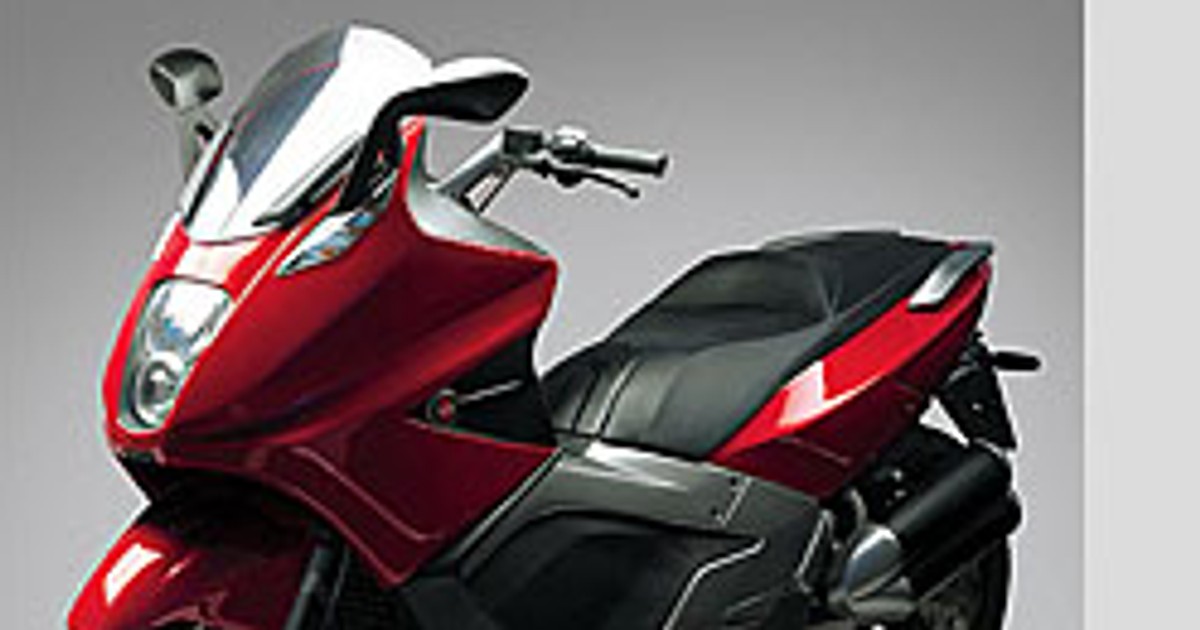 Gilera GP800: nowy król skuterów