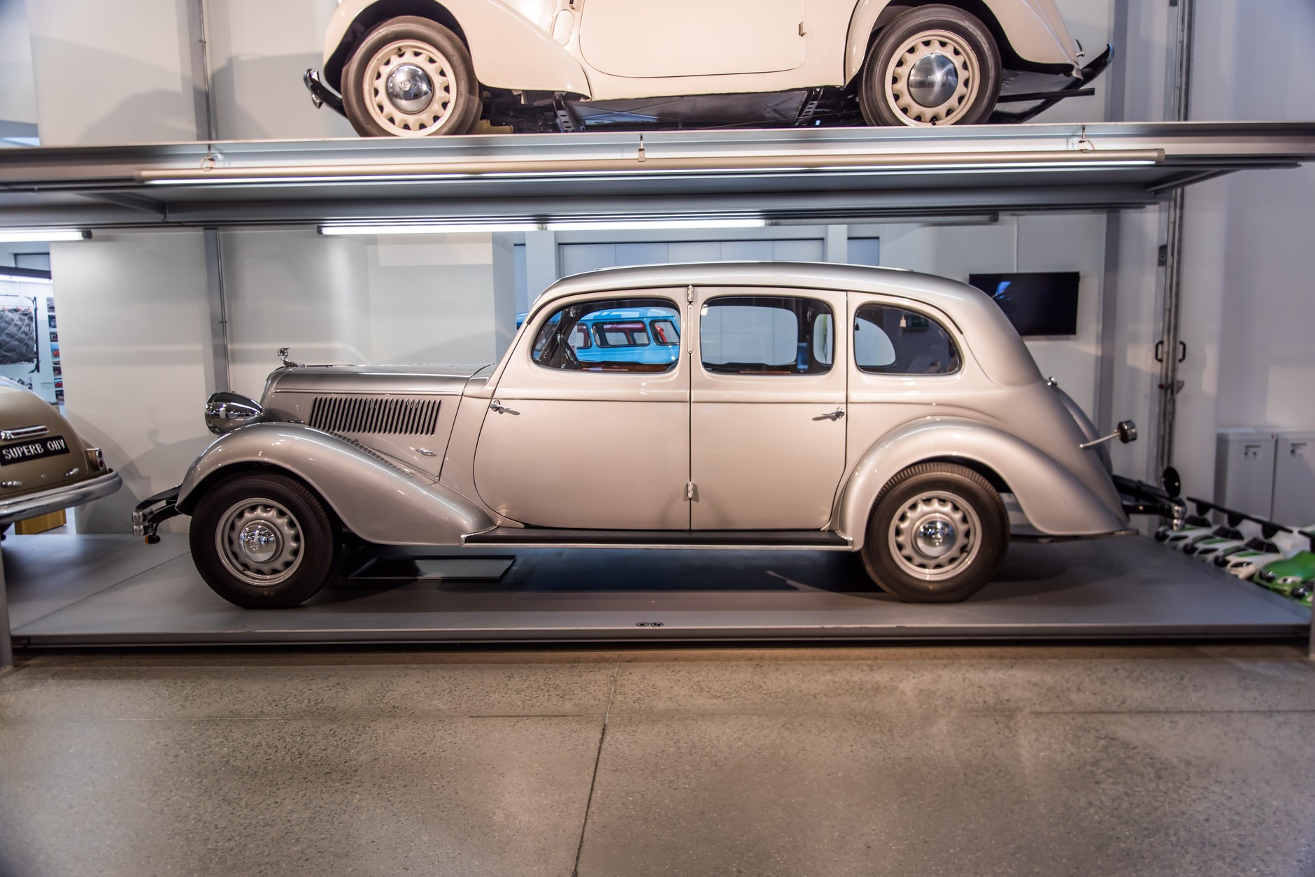 klasyczna Škoda Superb w ŠKODA Muzeum Mladá Boleslav