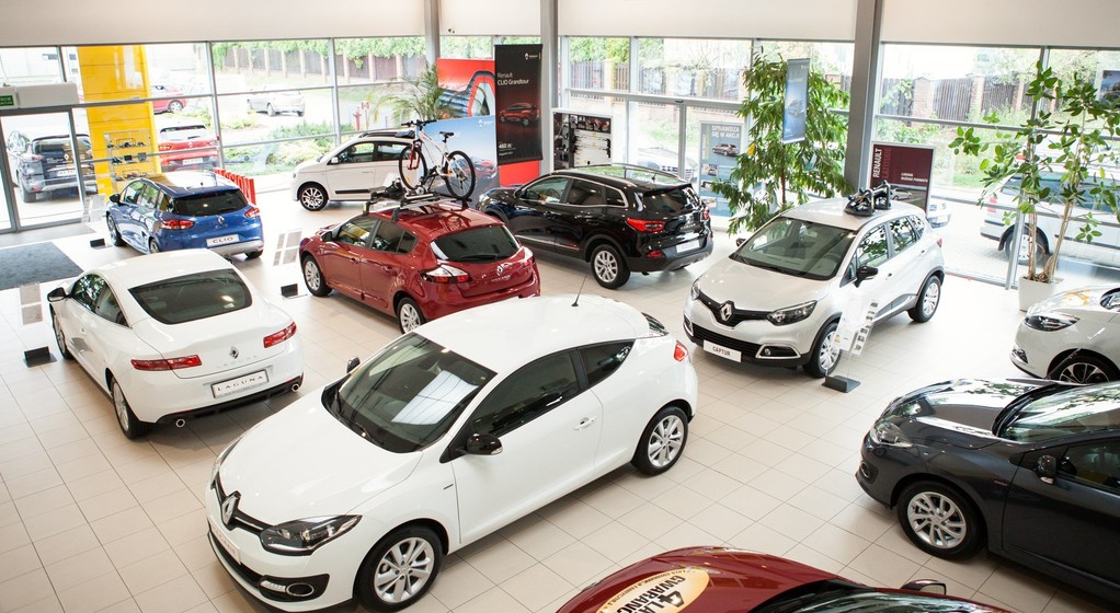 Wielki Test Salonów 2015