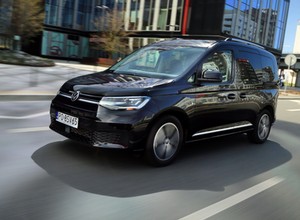 Nowy Volkswagen Caddy 2.0 TDI DSG – poznańskie pudło golfowe