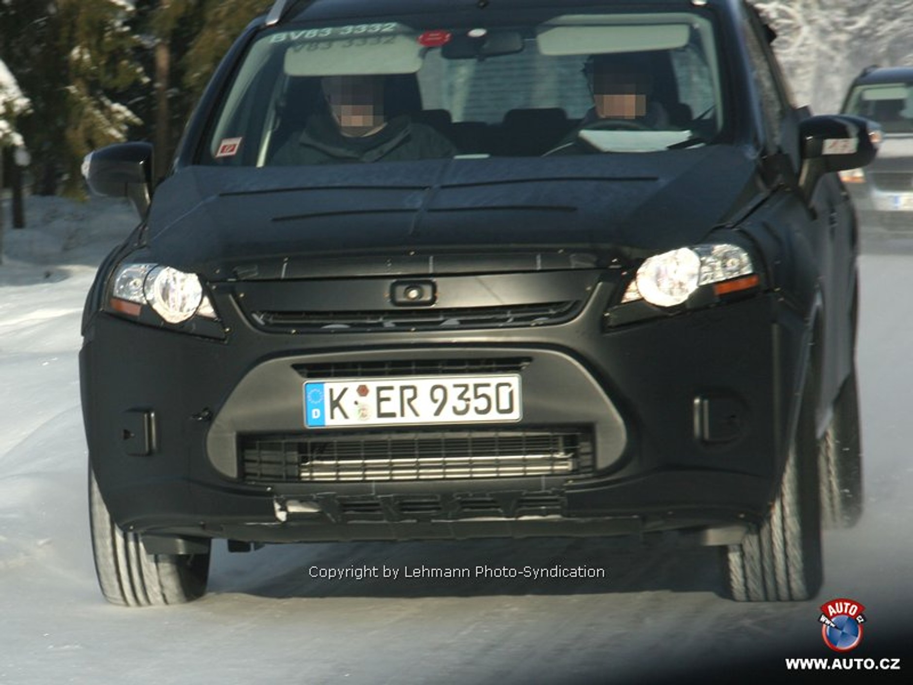 Zdjęcia szpiegowskie: Nowy SUV Forda 4x4