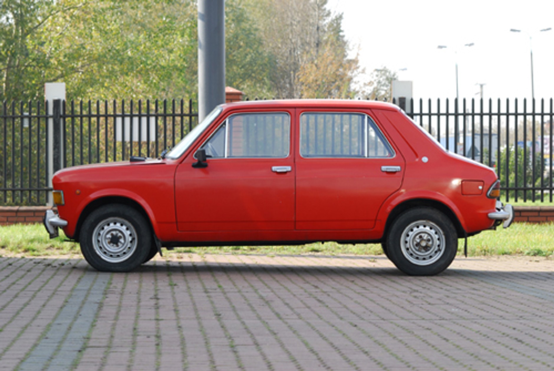 Zastava 1100 - Zastaw się, a postaw się!