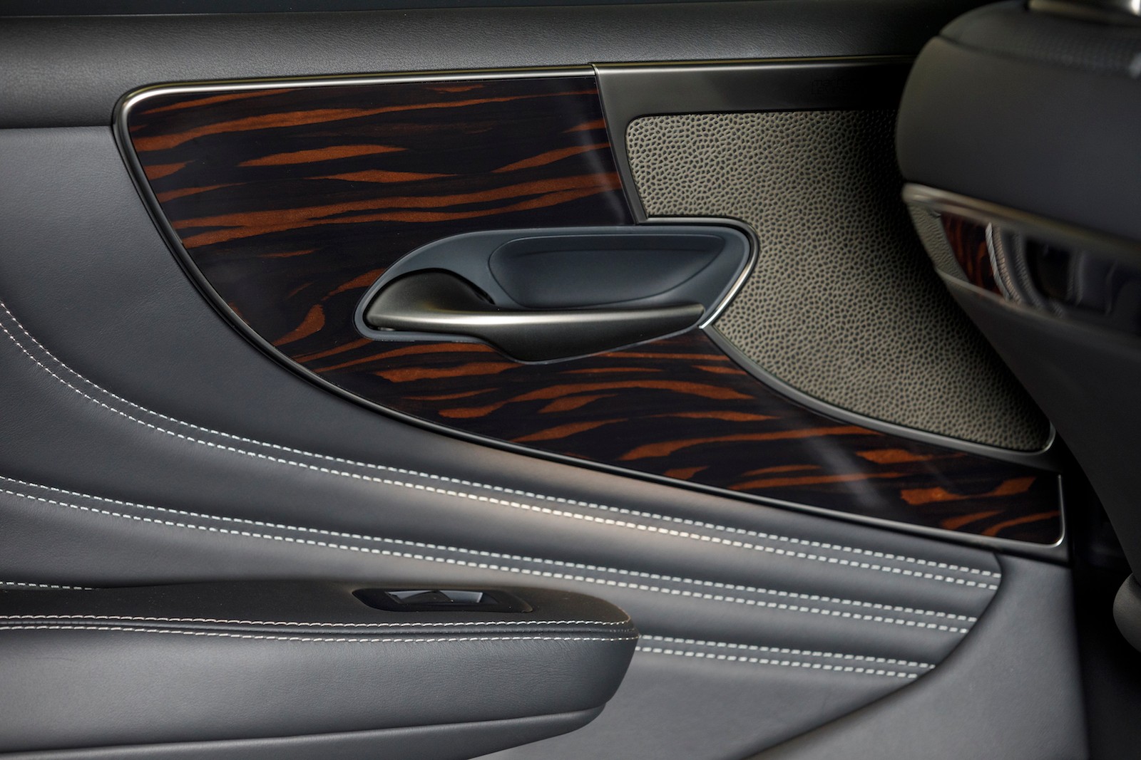 Lexus LS 500