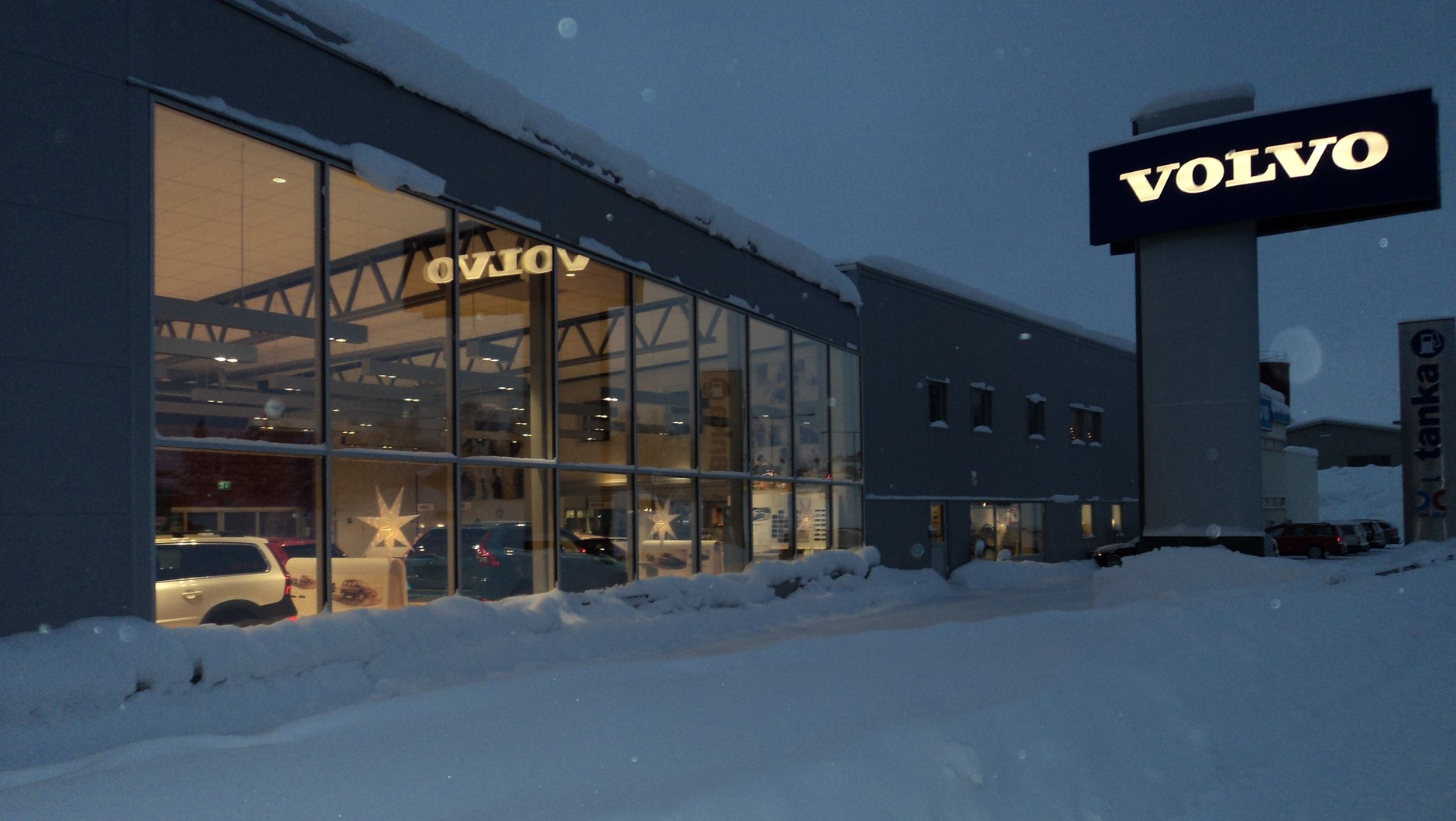 Volvo na kole podbiegunowym