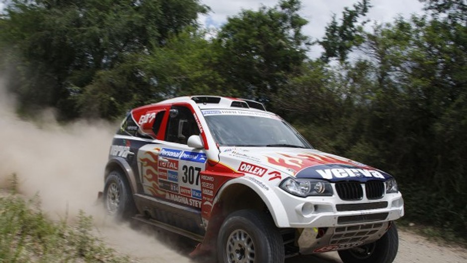 Rajd Dakar 2011: awans Hołowczyca (2. etap, wyniki)