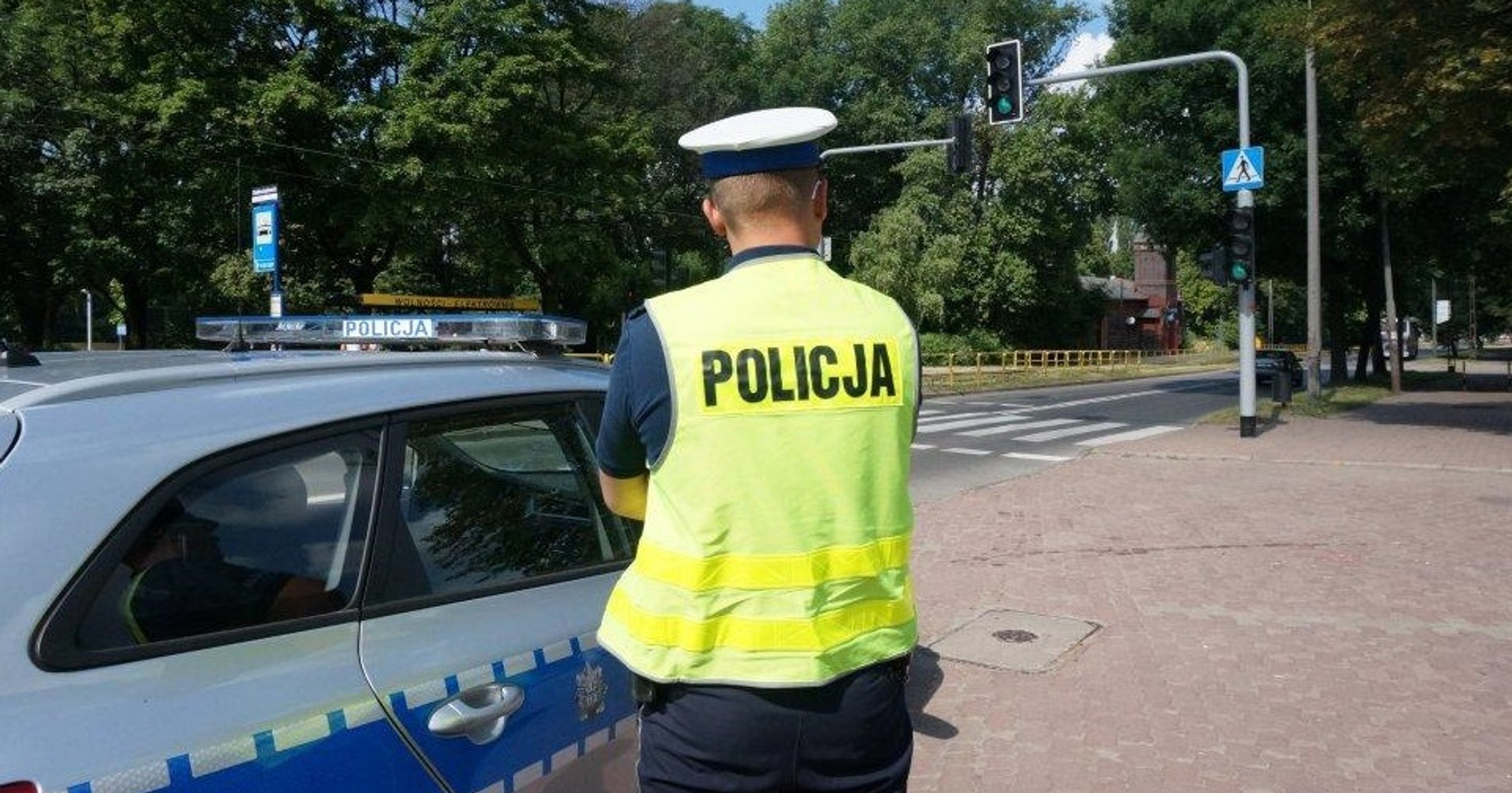 Obraz pochodzący z serwisu https://katowice.policja.gov.pl/k14/informacje/wiadomosci/388075,Podsumowali-dzialania-Bezpieczny-pieszy.html