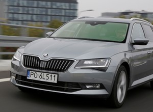Skoda Superb 2.0 TDI Combi - Idealna na dalekie trasy