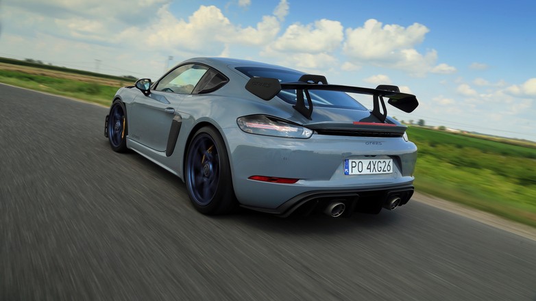 Porsche 718 Cayman GT4 RS (2022 r.; 982)