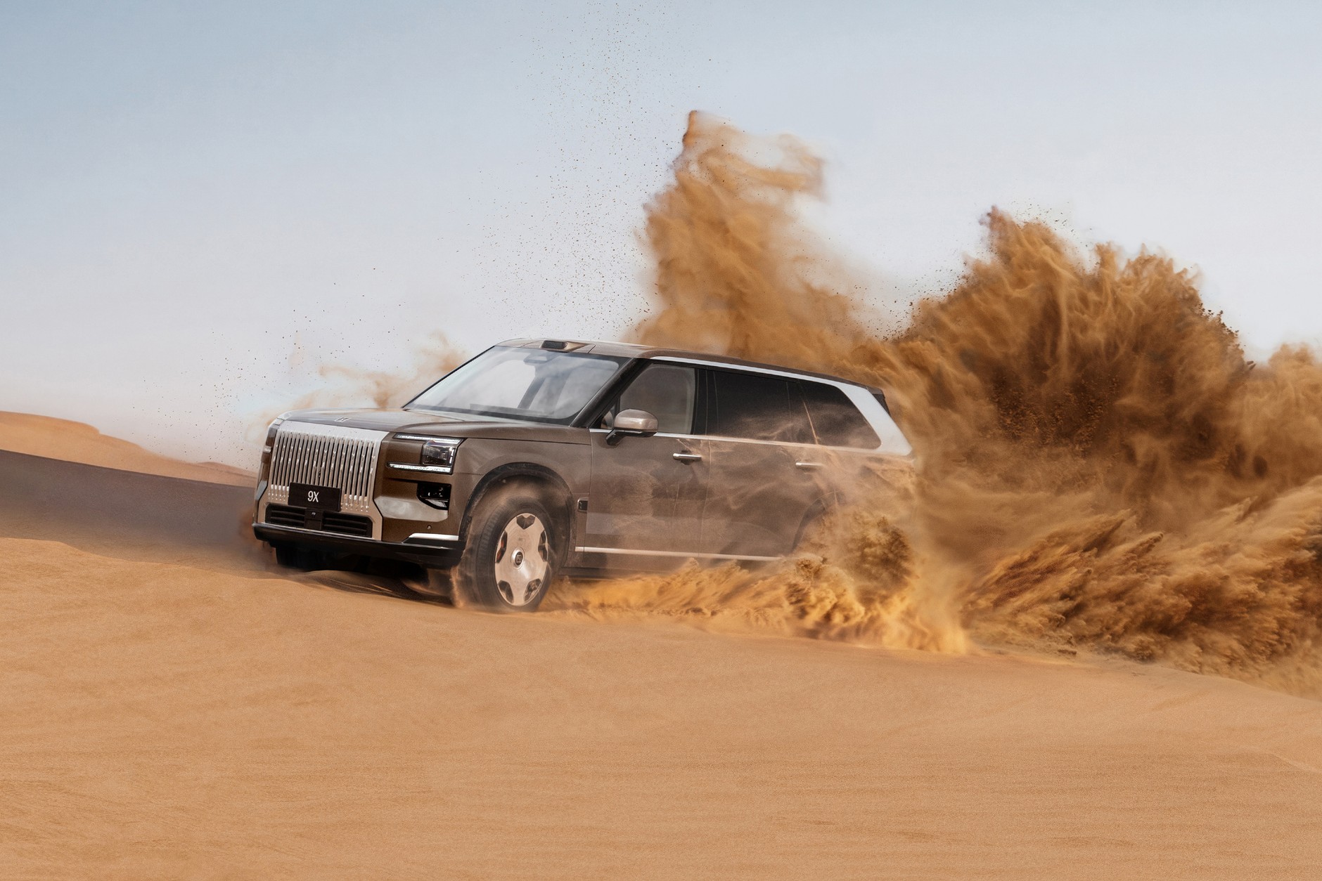 Zeekr 9X jest nazywany chińskim Rolls-Royce'em Cullinanem