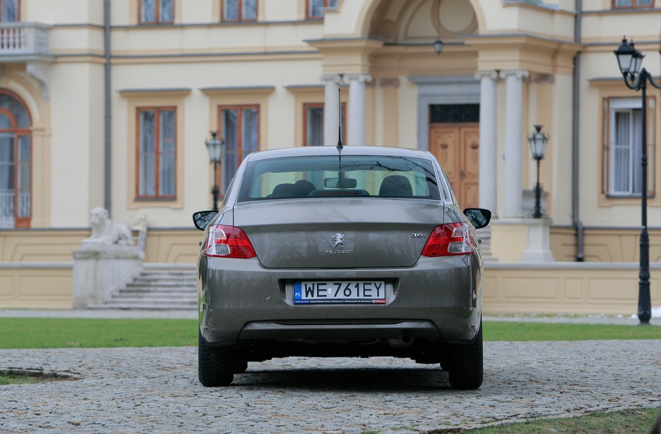 Peugeot 301 1.2 Pure Tech