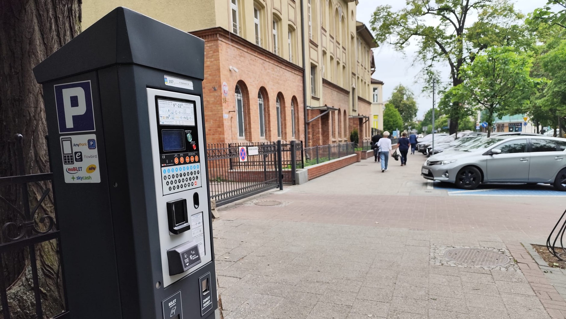 Mieszkańcy posiadający Kartę Sopocką skorzystają z większych ulg – zapłacą tylko 2 zł za pierwszą godzinę postoju. Ulga będzie mogła być wykorzystana dwa razy dziennie