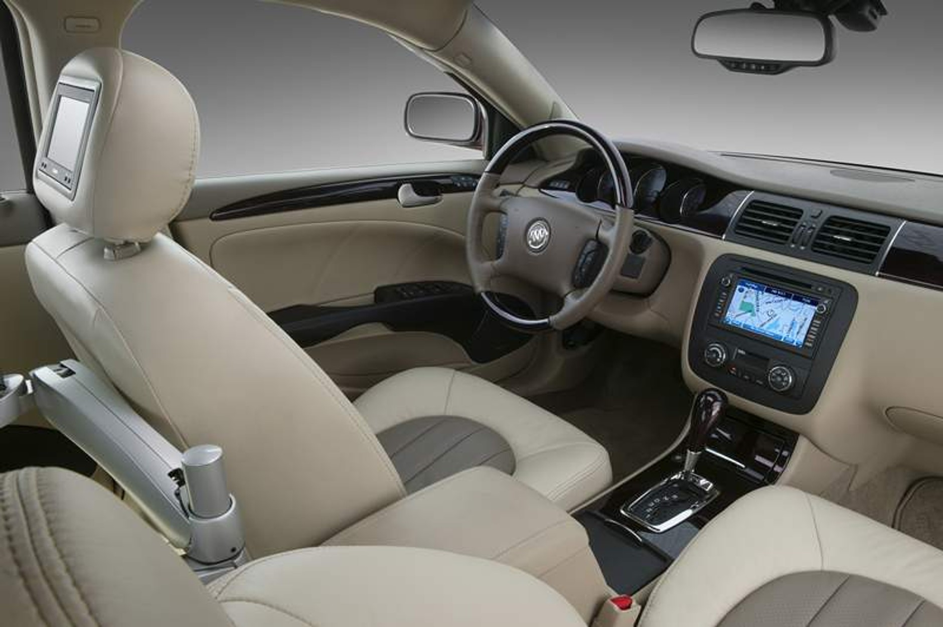 SEMA 2006: 11 razy Lucerne