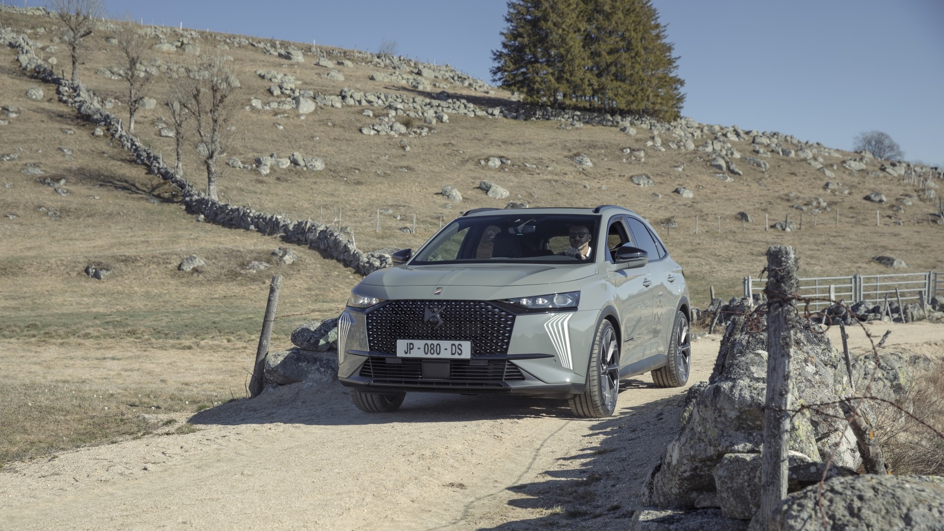 DS 7 pierwsza generacja. Lifting 2022