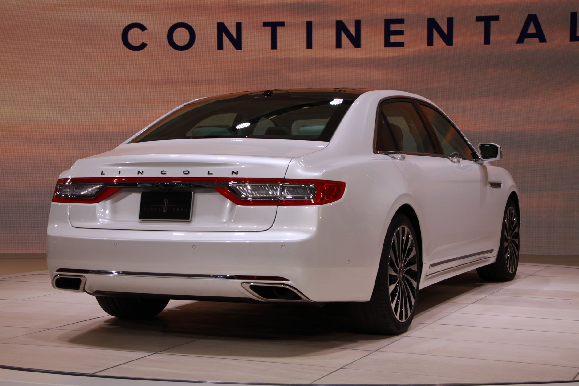 Lincoln Continental (Detroit 2016)