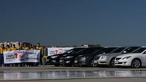 Porównanie 5 limuzyn - 10 kierowców ocenia praktyczność oraz wygląd testowanych aut