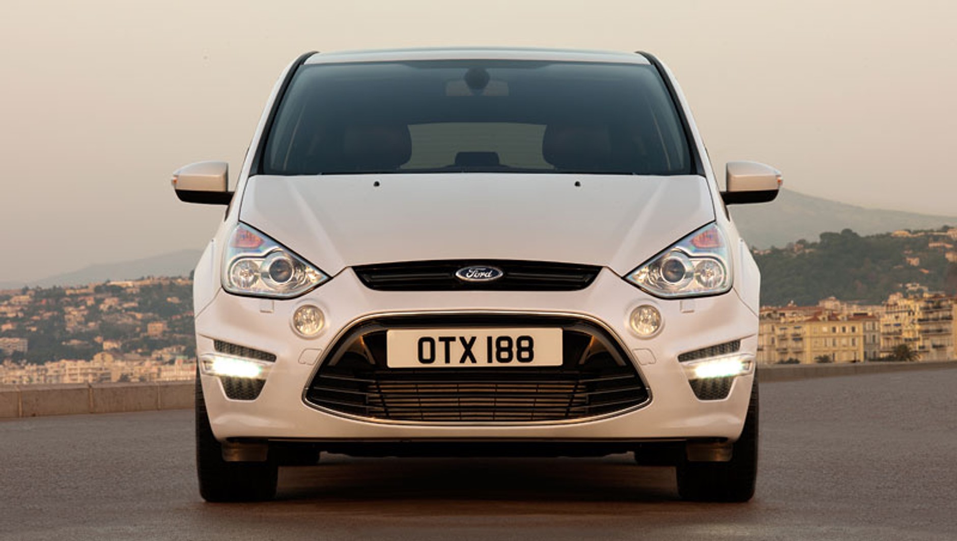 Ford S-Max i Galaxy 2010: facelifting, diody i EcoBoost