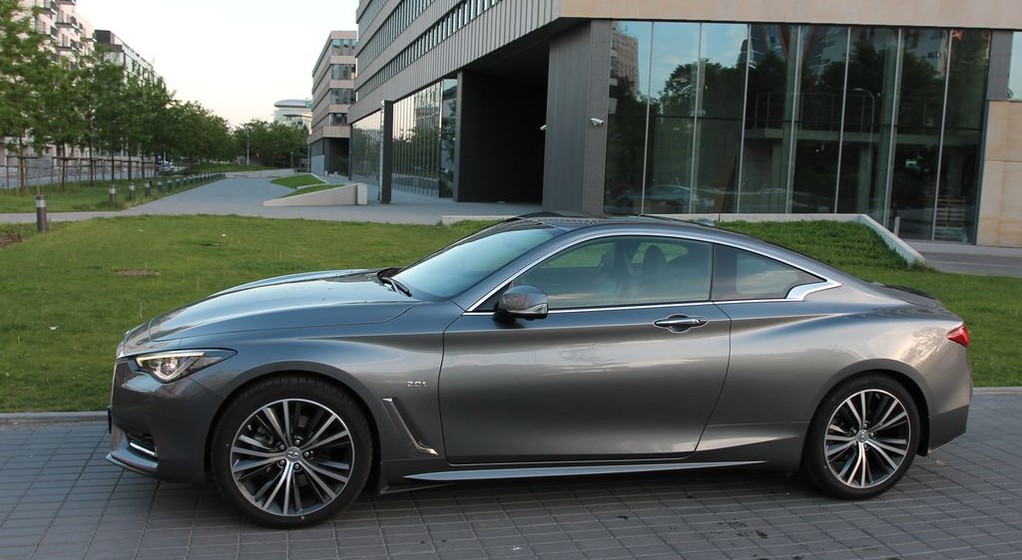 Infiniti Q60 2.0t