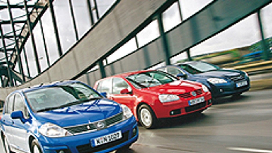 VW Golf kontra Kia cee'd i Nissan Tiida - Porównanie trzech kompaktów
