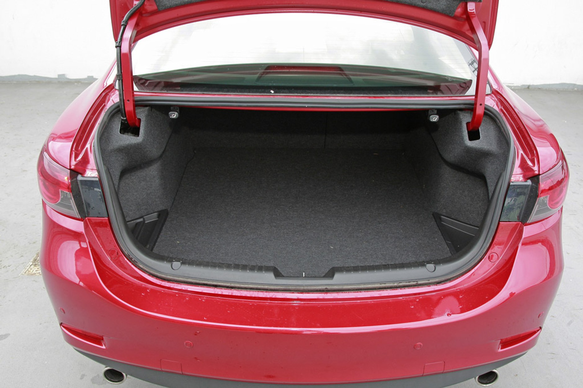 Mazda 6 2.0: wszystkim się podoba - test długodystansowy