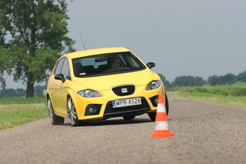 Alfa Romeo 147 GTA, Ford Focus ST, Seat Leon Cupra, Opel Astra GTC, Renault Megane Sport i Volkswagen Golf V GTI - Kompaktowi sportowcy z drugiej ręki