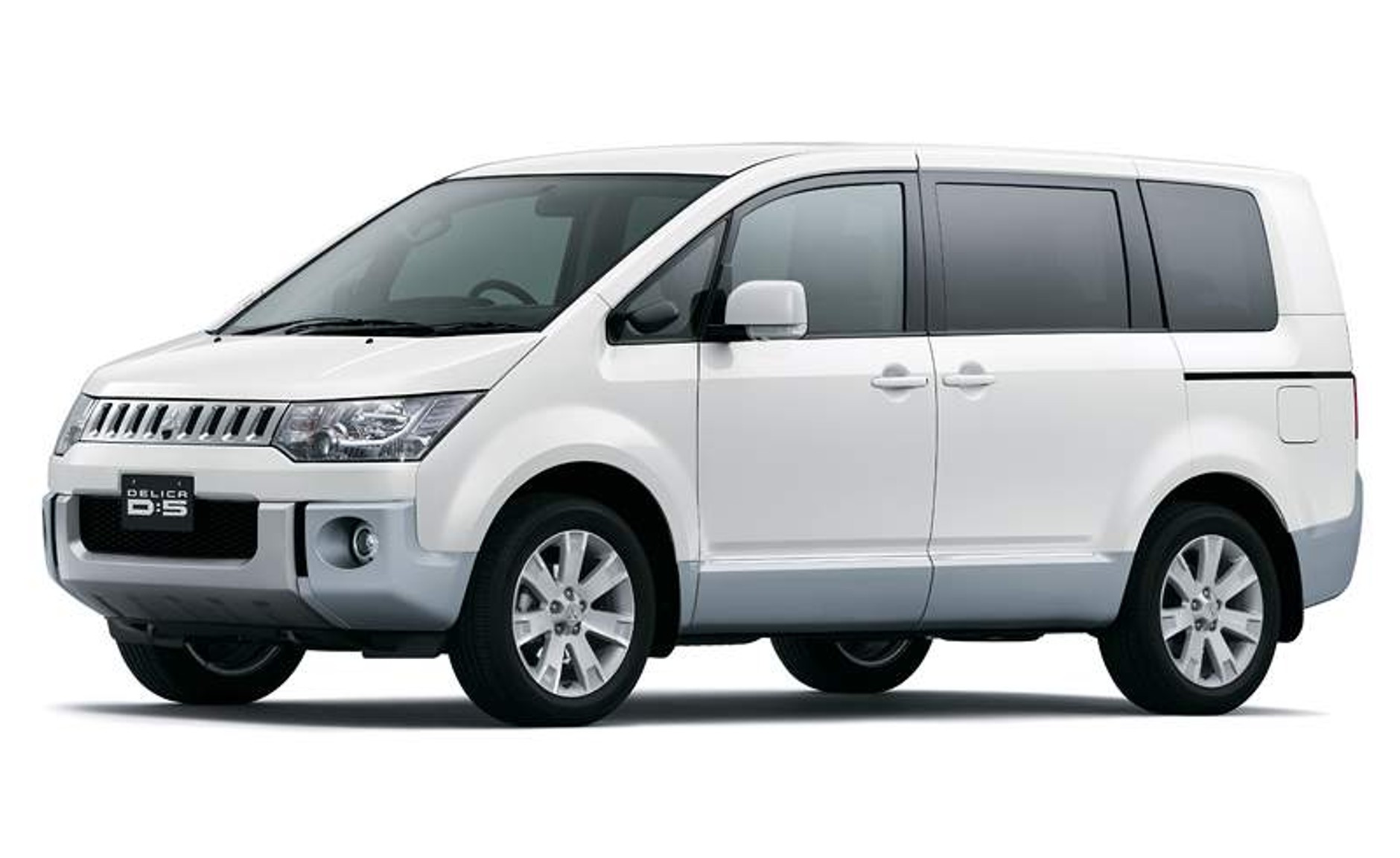 Mitsubishi Delica D:5 – nowe MPV z napędem na cztery koła