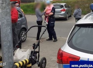 Parkingowy koszmar matki małych dzieci. Z pomocą przyszła policja