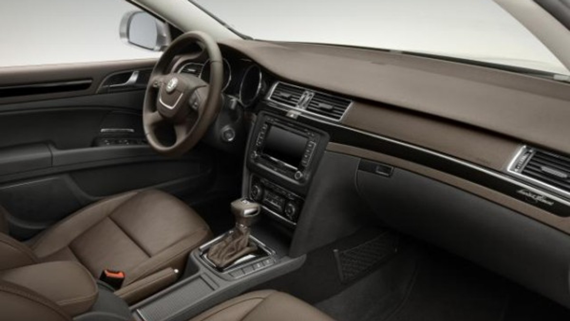 Škoda Superb Laurin&Klement – premiera światowa w Brnie