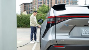 Toyota otwiera pierwszą fabrykę akumulatorów poza Japonią. Produkcja rozpocznie się w 2025 r.