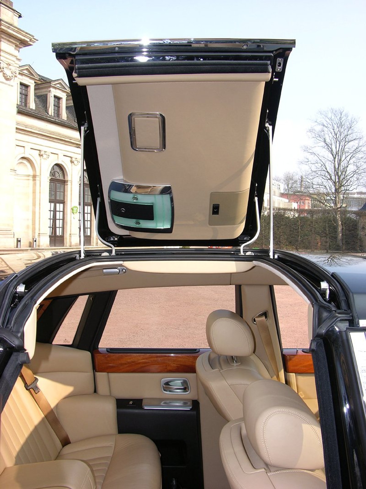 Genewa 2008: EDAG Phantom – kiedy Rolls-Royce jest za mało ekstrawagancki