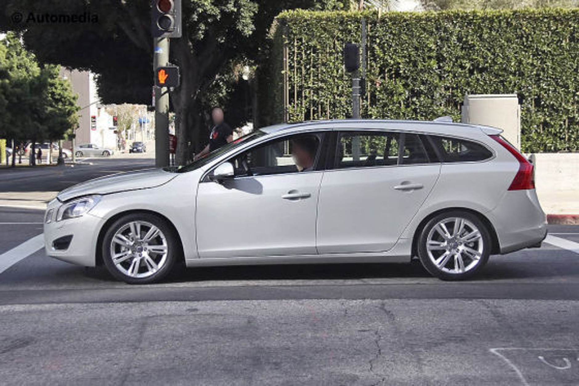 Volvo V60 - Tajny kombiak klasy średniej