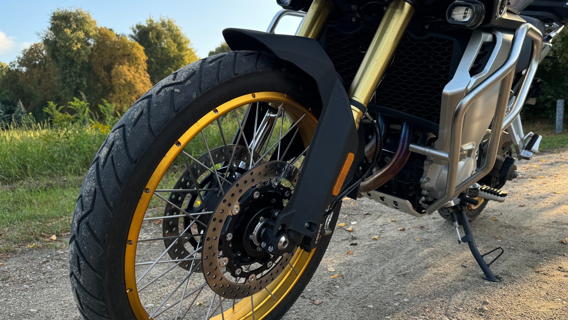 Voge DSX 900