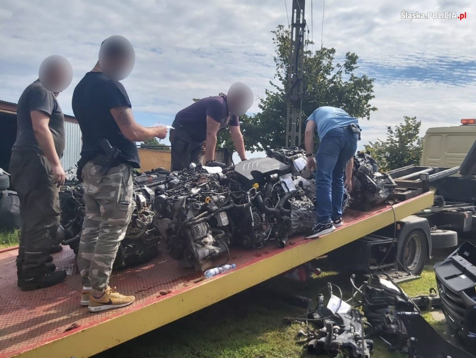 Policja odzyskała kradzione części