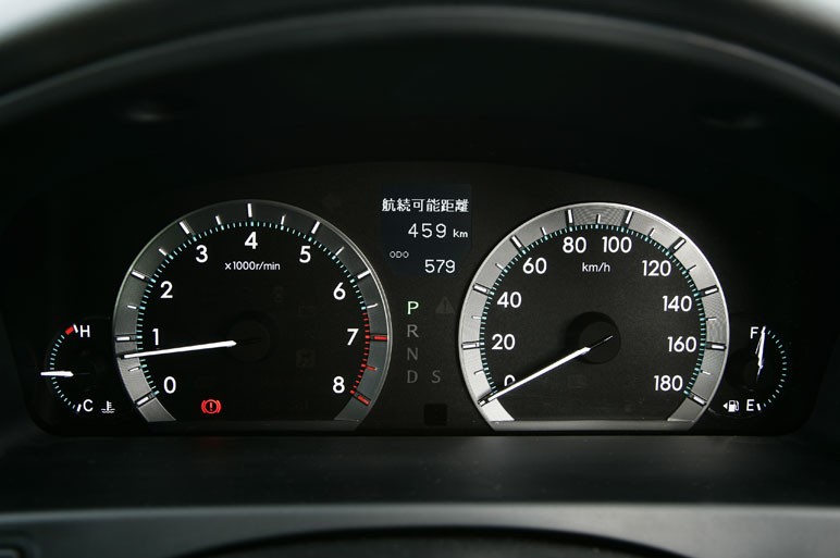 Toyota Crown Majesta – Japończyk z najwyższych sfer