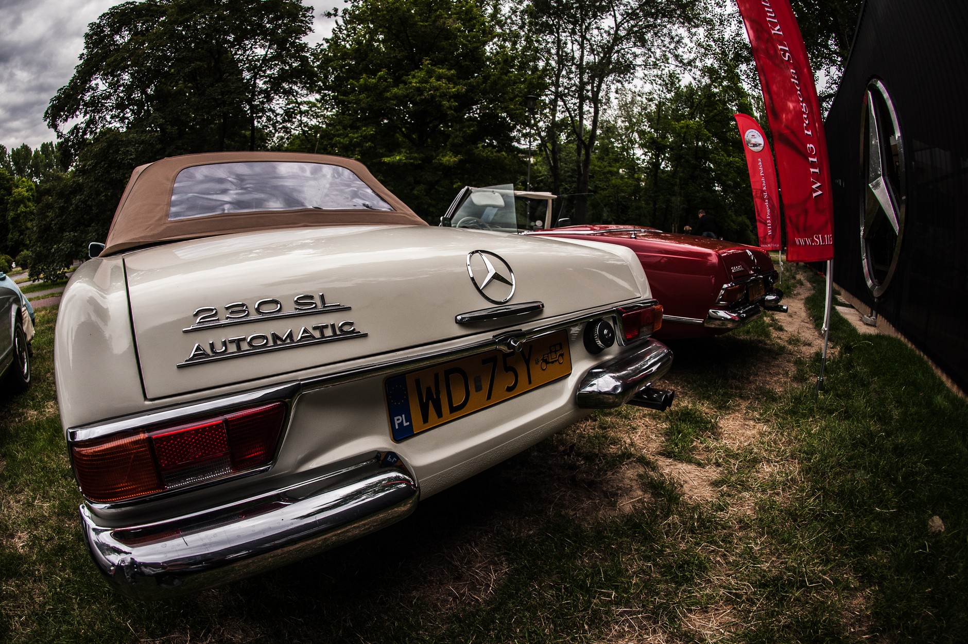 Mercedes Pagoda