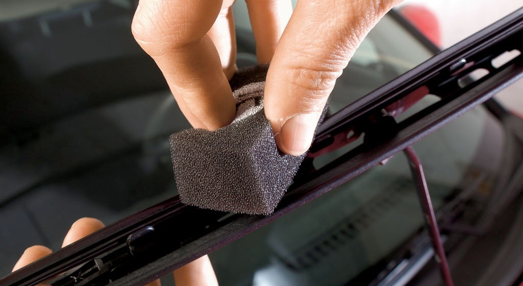 Jak przedłużyć trwałość wycieraczki?