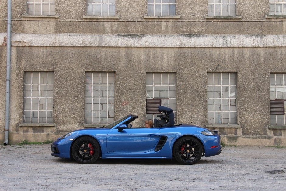 Porsche Boxster GTS