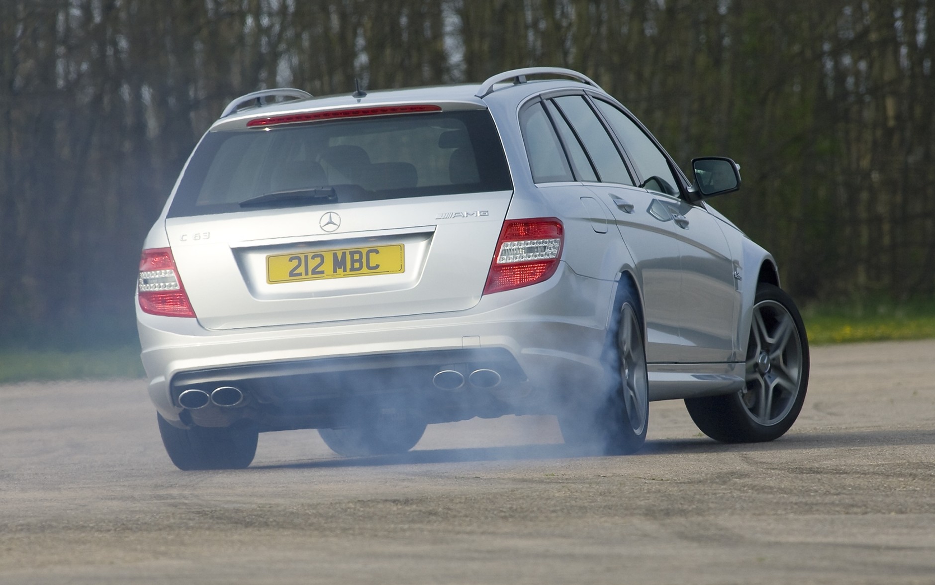 Mercedes C63 AMG