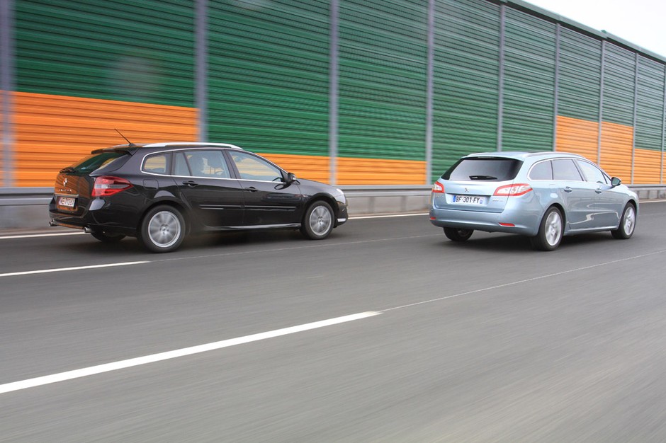 Peugeot 508 SW kontra Renault Laguna Grandtour: wybierasz styl czy funkcjonalność?