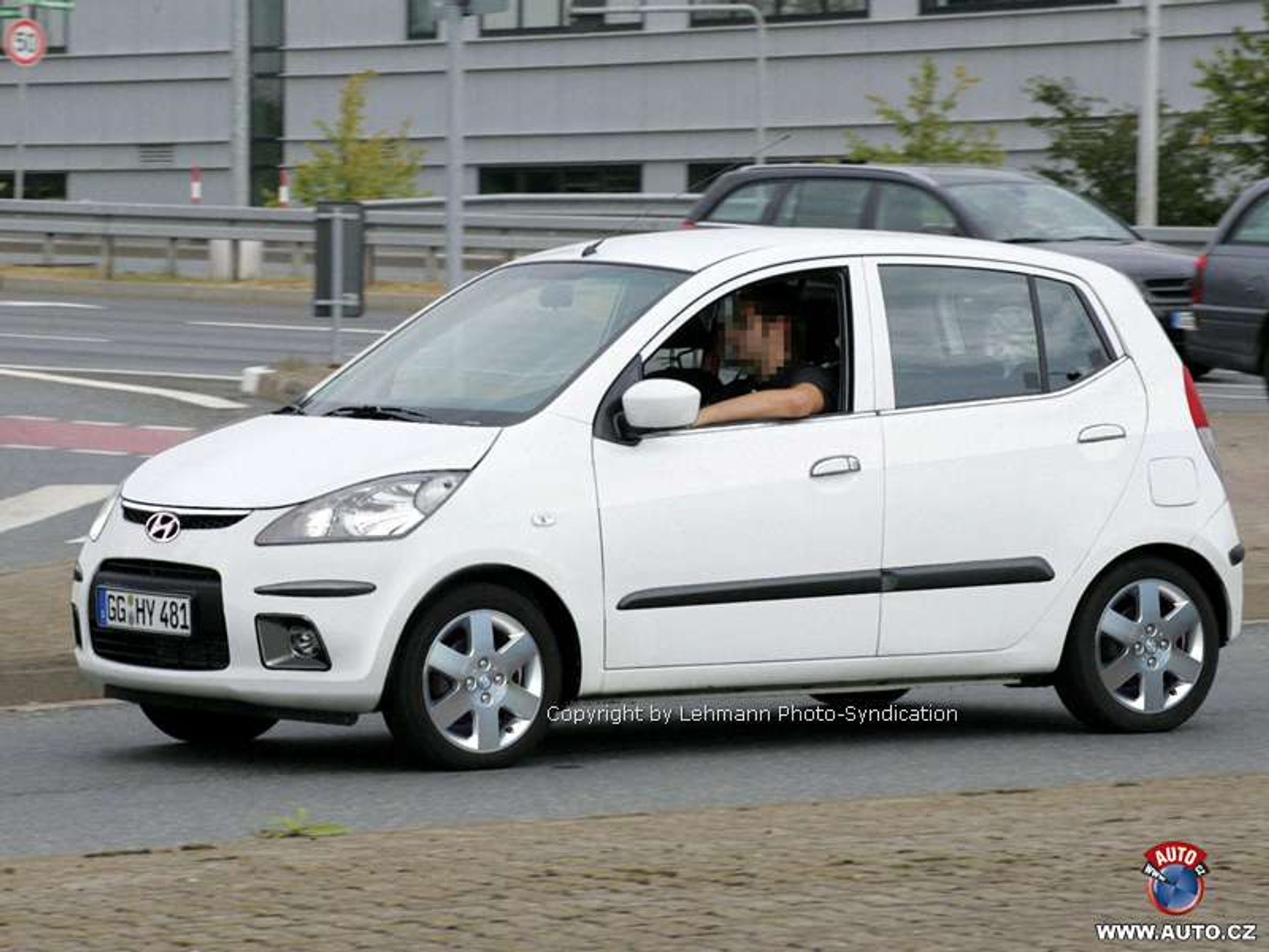 Zdjęcia szpiegowskie: Hyundai Atos, Arnejs i Starex