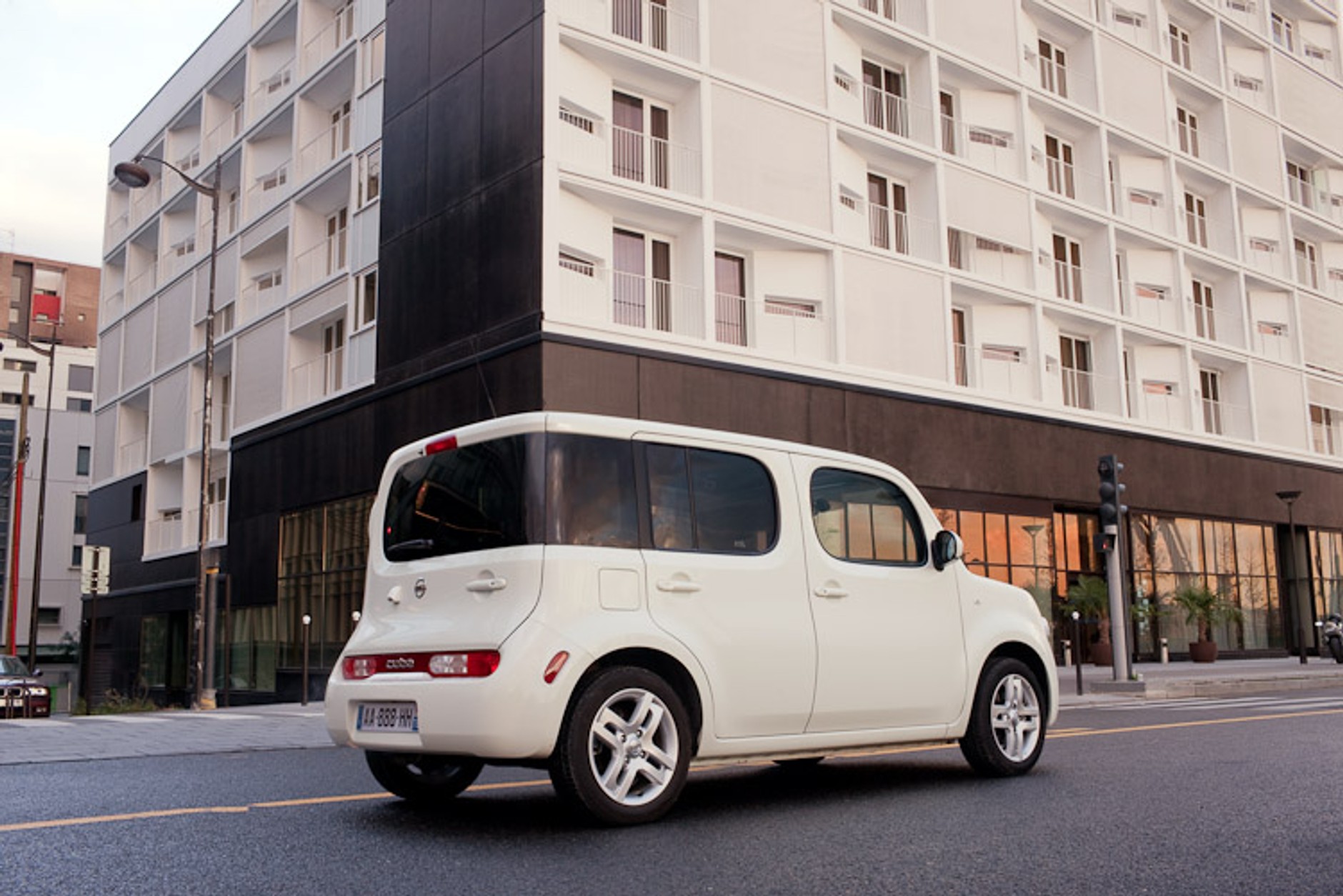 Nissan Cube wjechał do polskich salonów