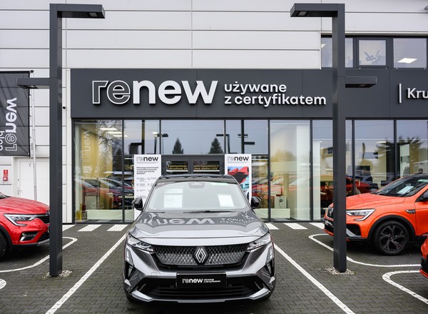 Auto używane, a wygląda i jeździ jak nowe. Program renew Factory Renault