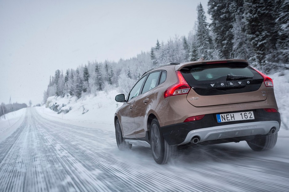 Volvo V40 Cross Country: kombi na sportowo