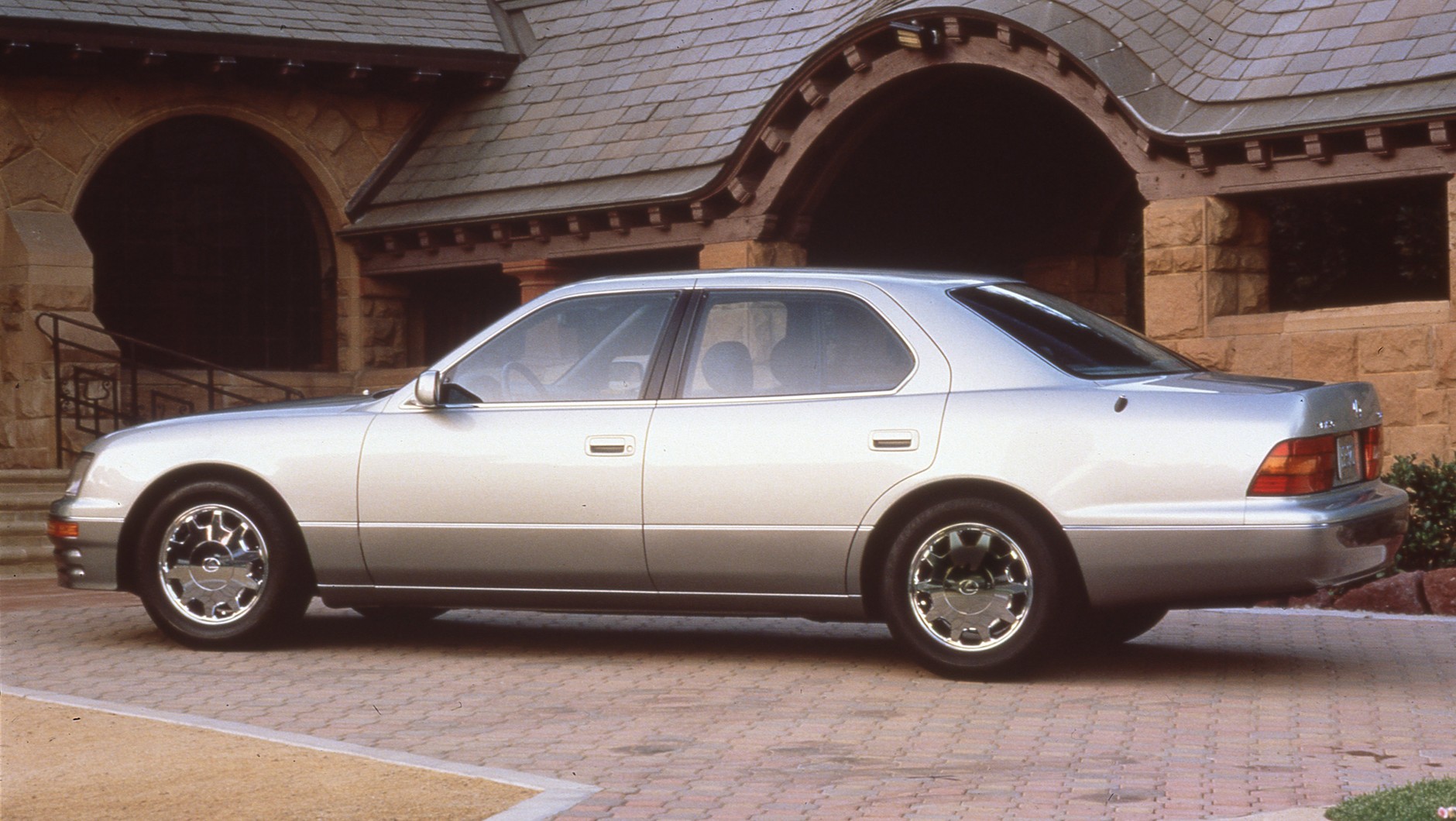1997 Lexus LS400