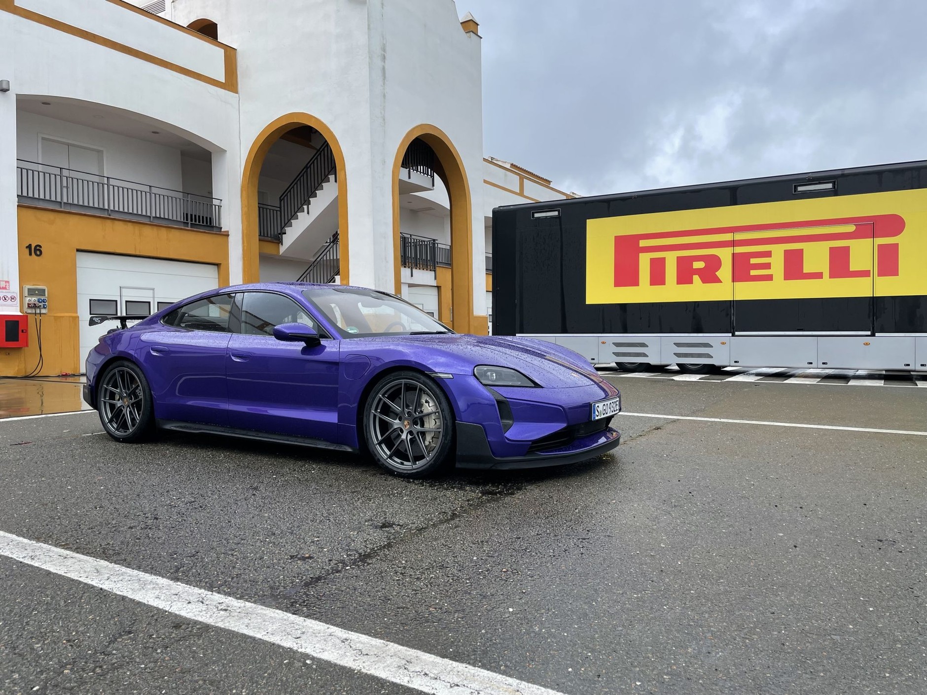 Porsche Taycan Turbo GT z pakietem Weissach