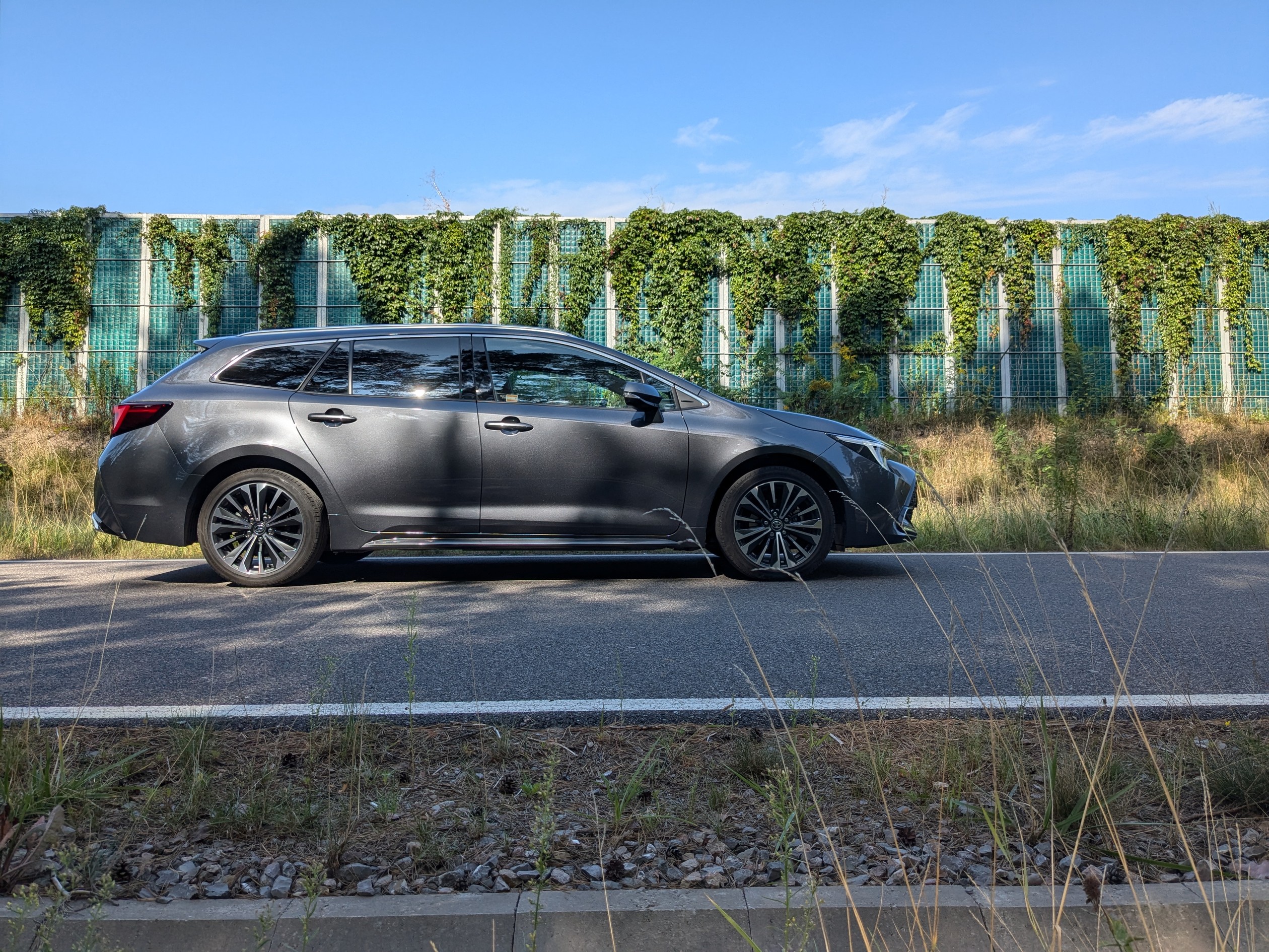 Toyota Corolla TS 1.8 Hybrid Style