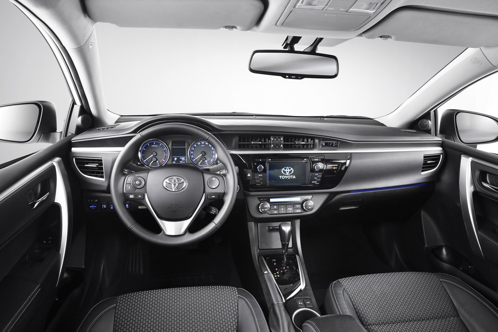 Jak jeździ nowa Toyota Corolla?
