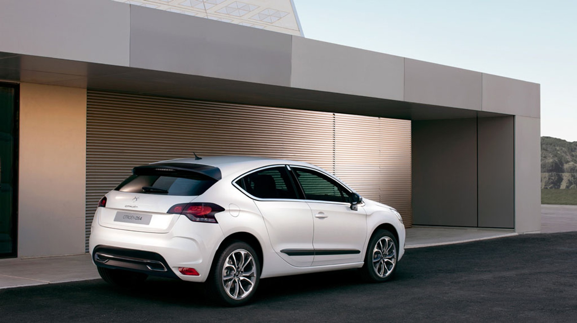 Citroen DS4: Wycieczka poza utarte schematy